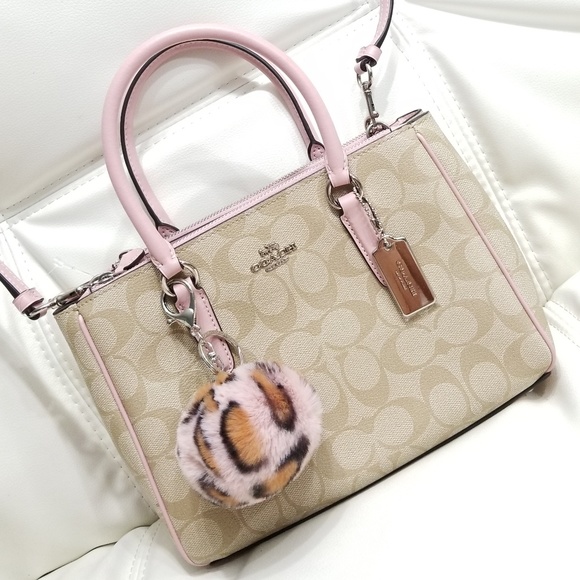 🍒NWT🍒 COACH SIGNATURE MINI SURREY PINK - Picture 4 of 8